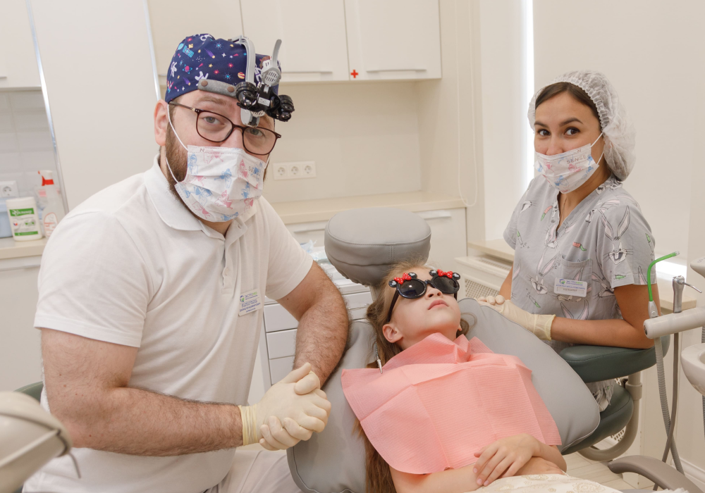 <a href="https://extrodent-centr.ru/detskaya-stomatologiya/lechenie-molochnyh-i-postoyannyh-zubov/">Лечение зубов у детей</a></p>